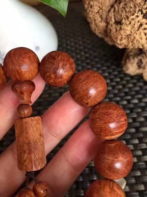 崖柏手串:藏友熱捧的螞蟻腿,是如何形成的