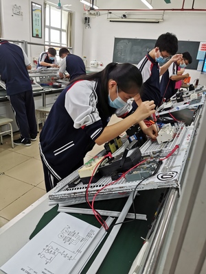 “技能,讓生活更美好” ---珠海理工電氣部職教周系列活動